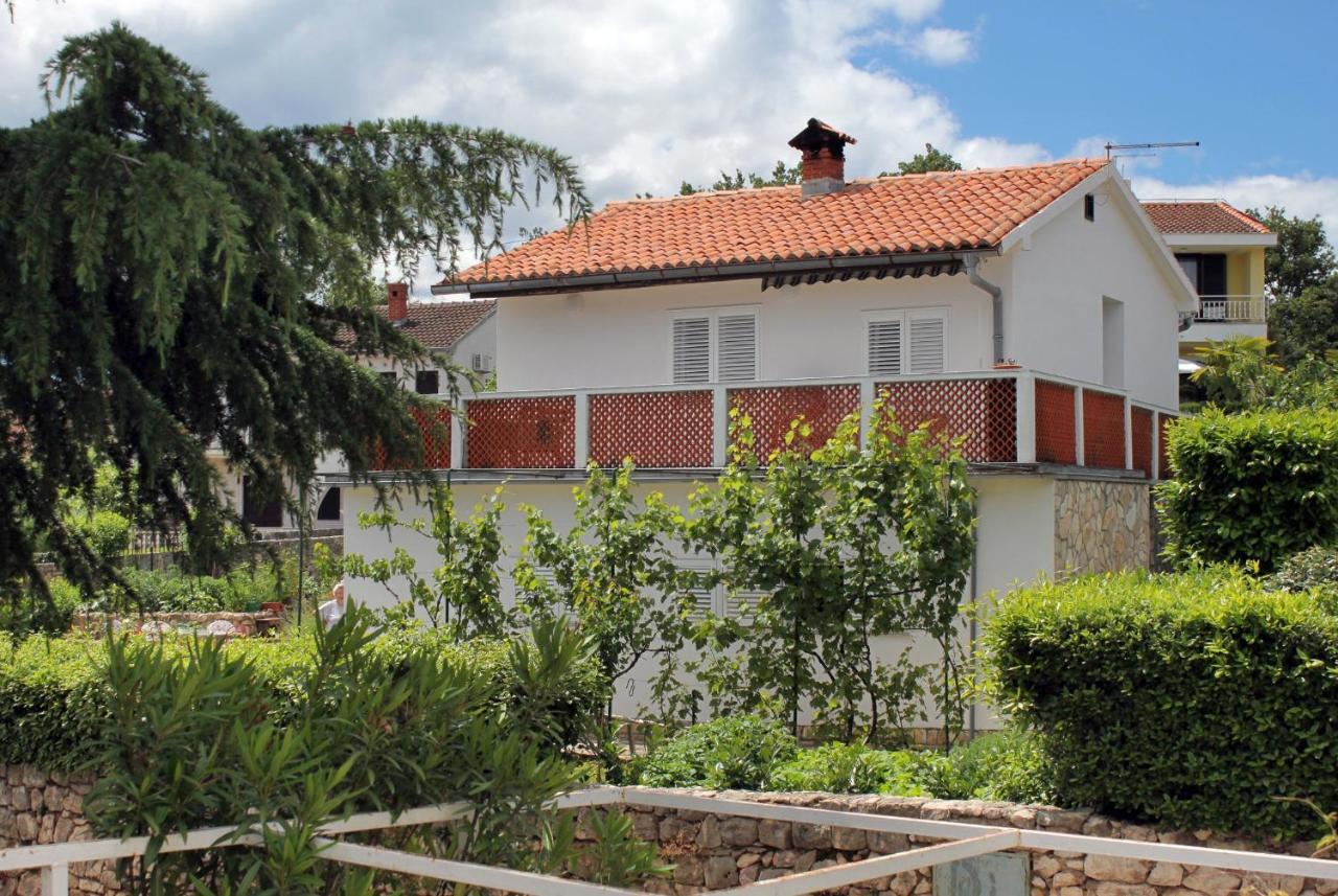 Apartments By The Sea Vantacici, Krk - 5347 Malinska Exterior foto
